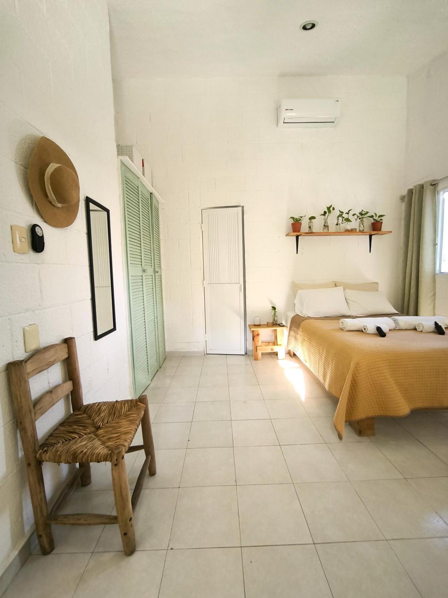 Casa Palmita Pensión